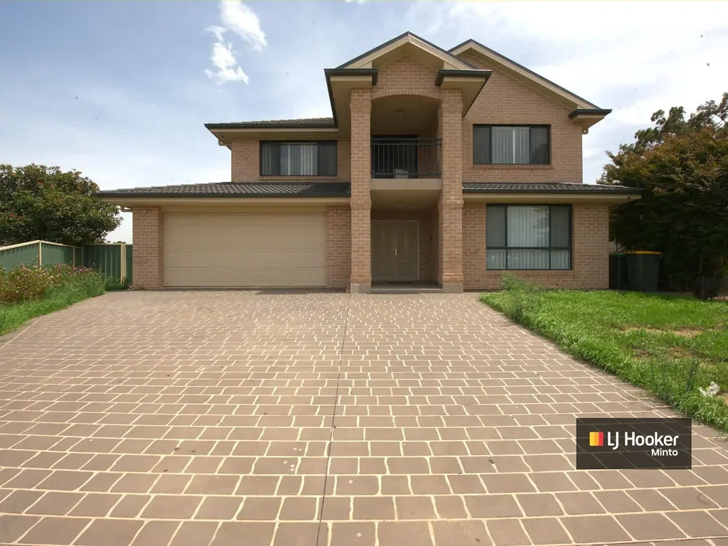 GRANDE LIVING NEXT TO MACQUARIE FIELDS HIGH SCHOOL