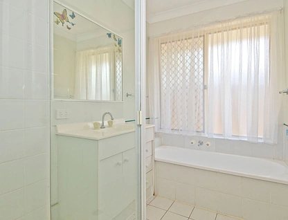 2 Nottinghill Place, Oxenford, Gold Coast, 4 habitaciones, 2 baños, House