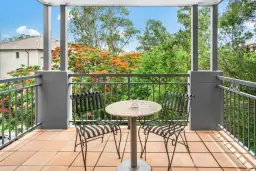 101/300 Sir Fred Schonell Drive, St Lucia