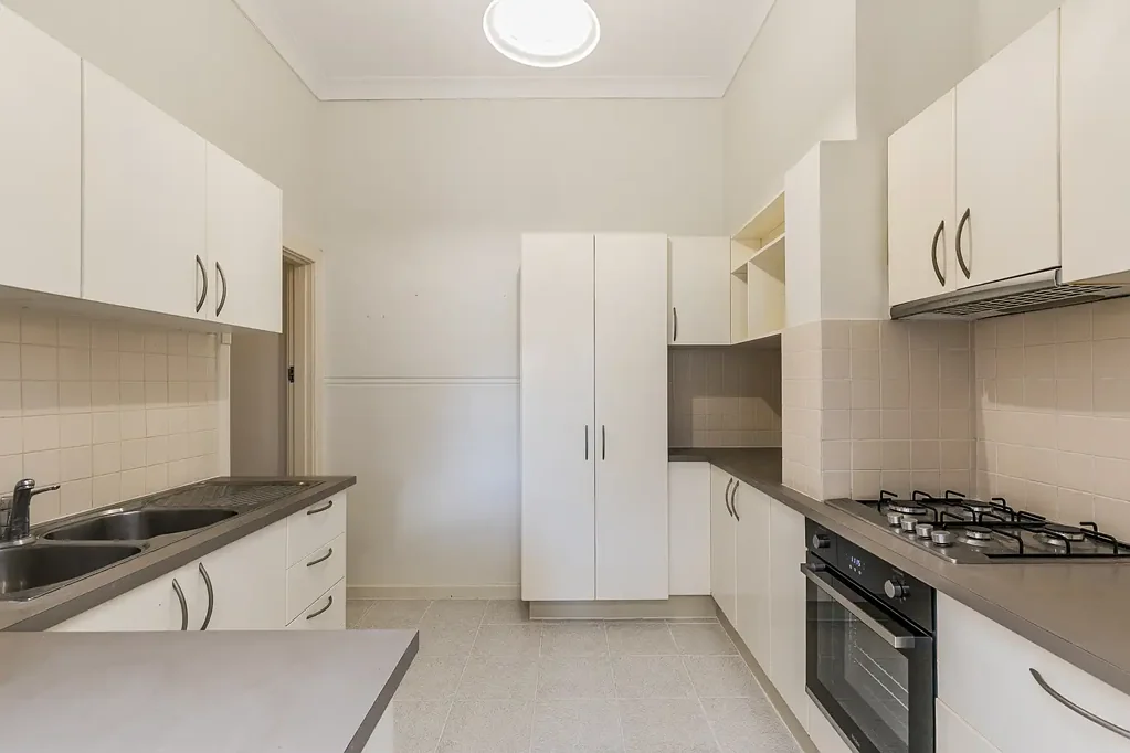 Light Top Floor Apartment