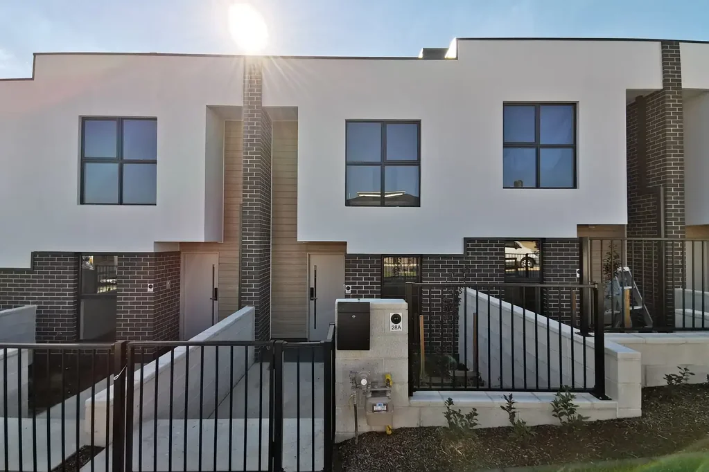 Fully furnished 3 Bedroom Townhouse in Lawson