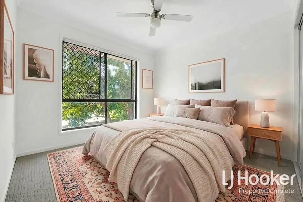 Logan Reserve 4房 Stoneleigh Reserve时尚住宅 四卧带套间 现代厨卫 开放娱乐区 双车库近名校 Nest or Invest in the Heart of Stoneleigh Reserve!