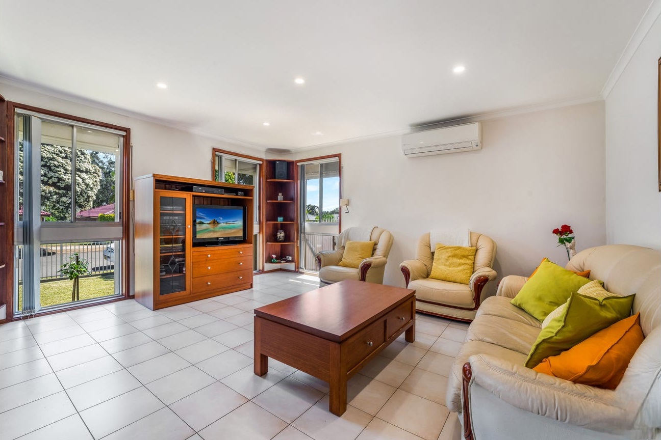 21 SUNNY PL, ST JOHNS PARK NSW 2176, 0 rūma, 0 rūma horoi, House