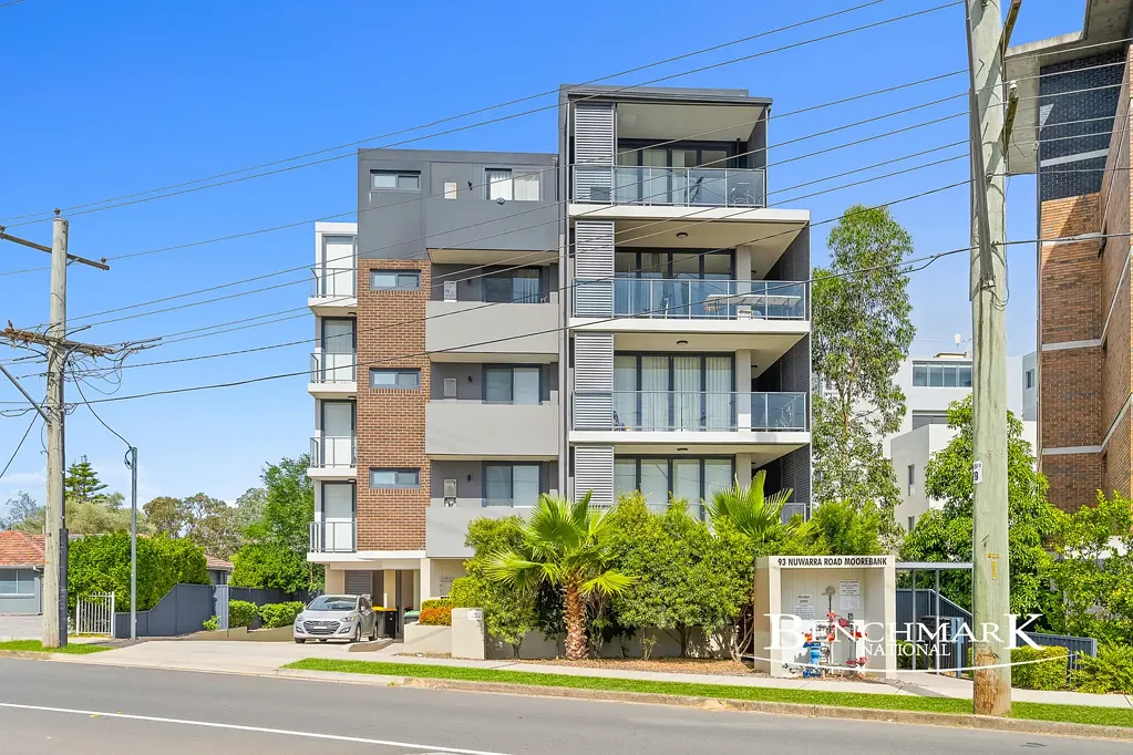 Moorebank 2ਬੈੱਡਰੂਮ Modern Elegance in a Boutique Complex