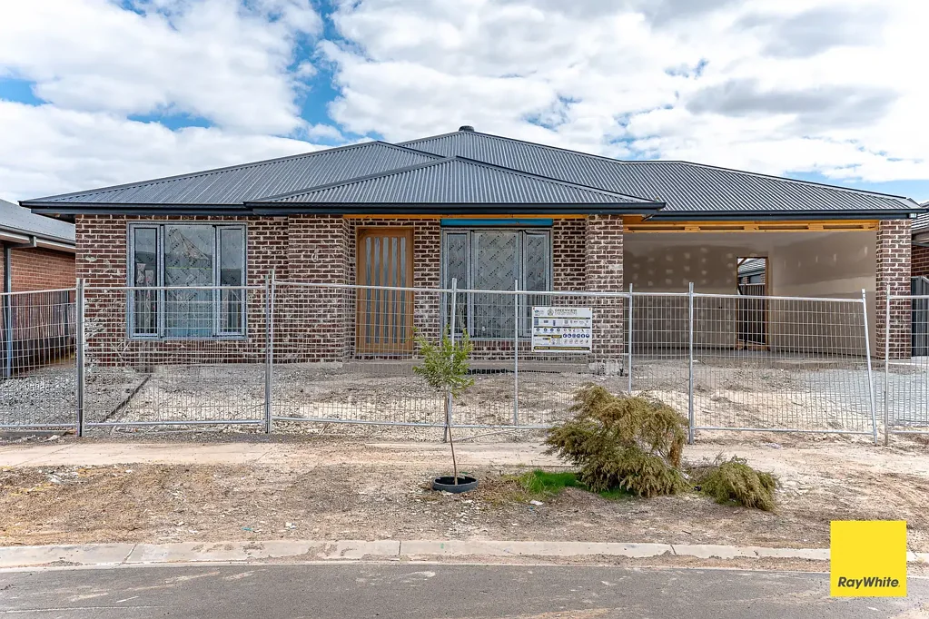 Huntly 4房  Brand New Turnkey Home with Quality Finishes - Ready Soon!