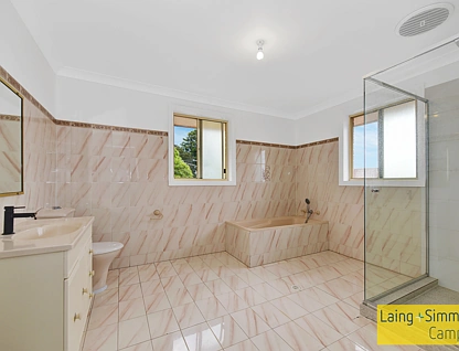 2A Baltimore Street, Belfield, South Western Suburbs, 3 chambres, 2 salles de bain, Apartment