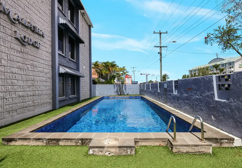 Cairns North 1Phòng ngủ Renovated, Tenanted and Secure