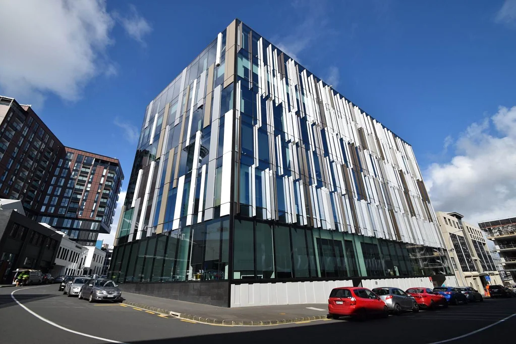 Auckland Central MODERN OFFICE AVAILABLE NOW