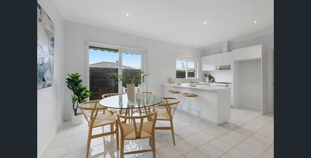 Private, Spacious & Conveniently Located in the Heart of Mentone  | FLARE REAL ESTATE