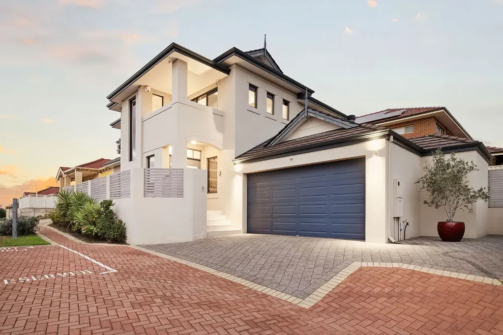4/8 Palmer Place, Embleton, WA 6062