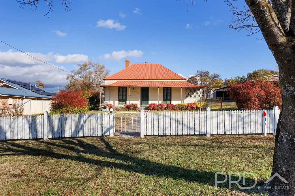 Adelong 4ห้องนอน Charming Centrally Located Opportunity!