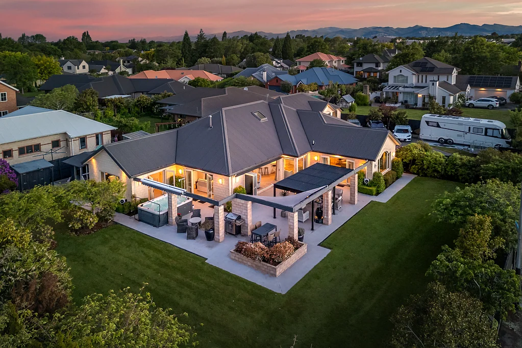 208 Cavendish Road, Casebrook, Christchurch, Canterbury