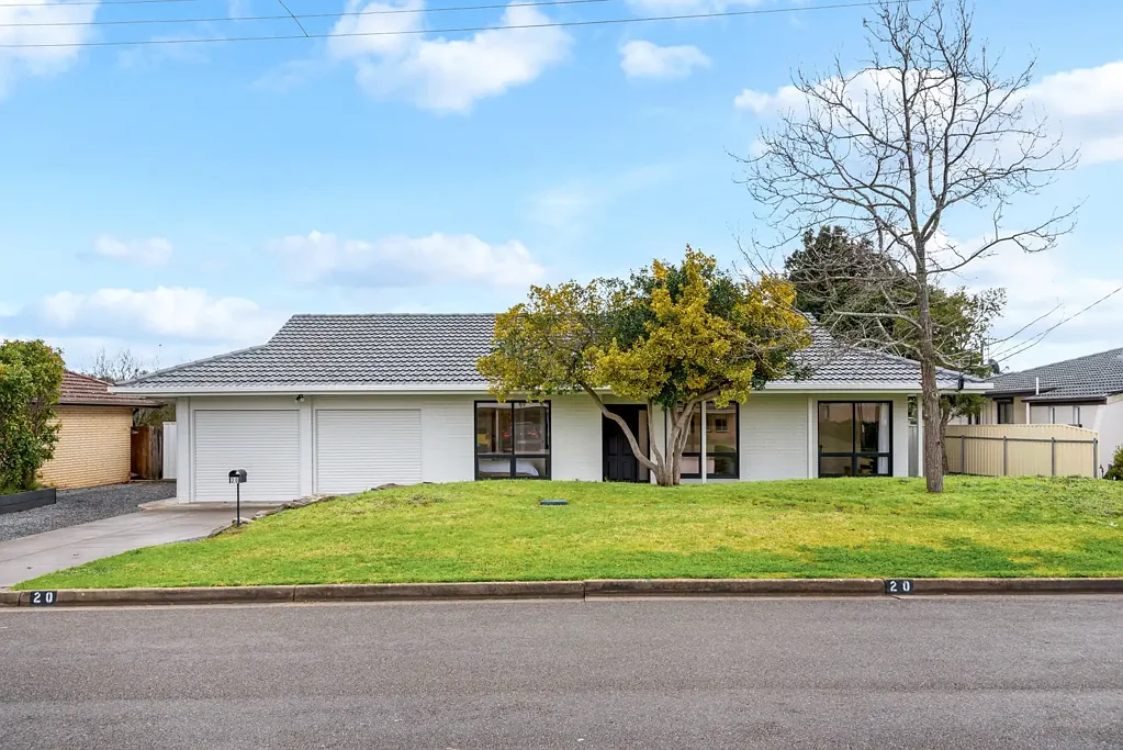 Flagstaff Hill 3 Bedroom A beautifully renovated family home, ready to move in
