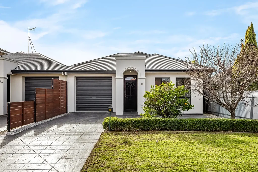 Henley Beach 3غرفة نوم Easy Living Finds Its Summer Setting Near the Best of Henley Beach
