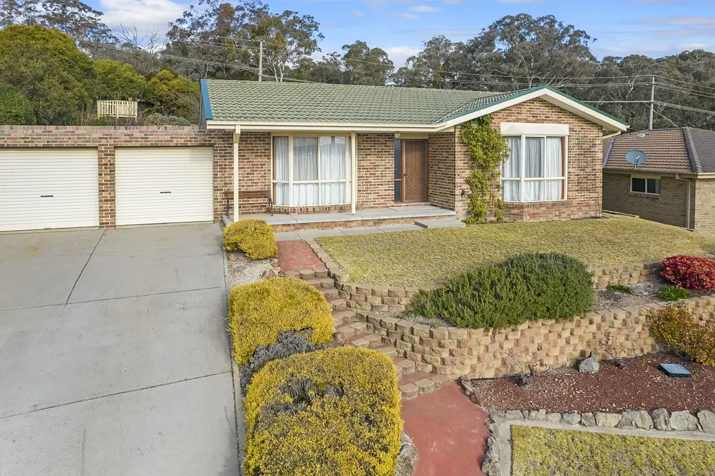 49 Freda Gibson Circuit, Theodore, ACT 2905