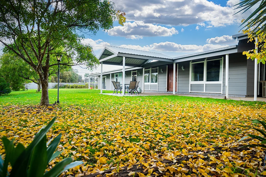 Table Top Rural Lifestyle or Land Bank - Albury fringe