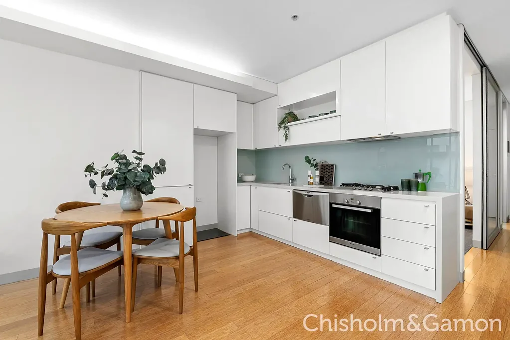 107/96 Ormond Road, Elwood, VIC 3184
