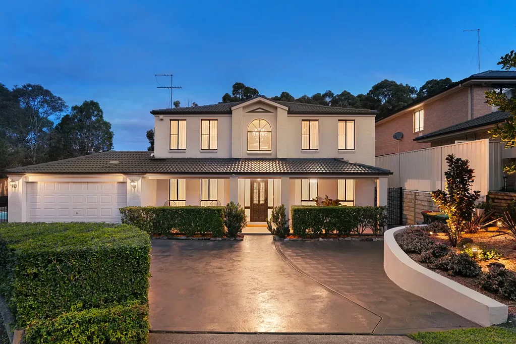 10 Gunyah Place, Glen Alpine, NSW 2560