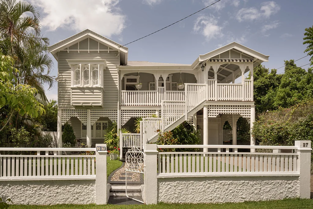 27 Banksia Avenue, Ashgrove, QLD 4060