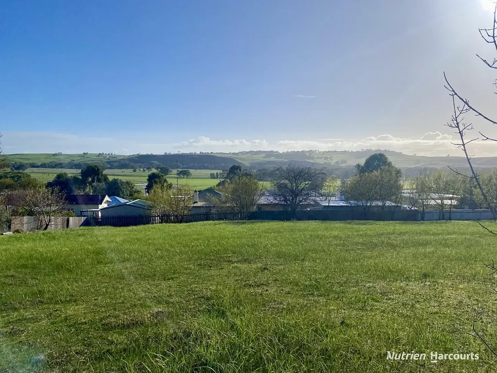 Casterton  Space, Views & Endless Potential