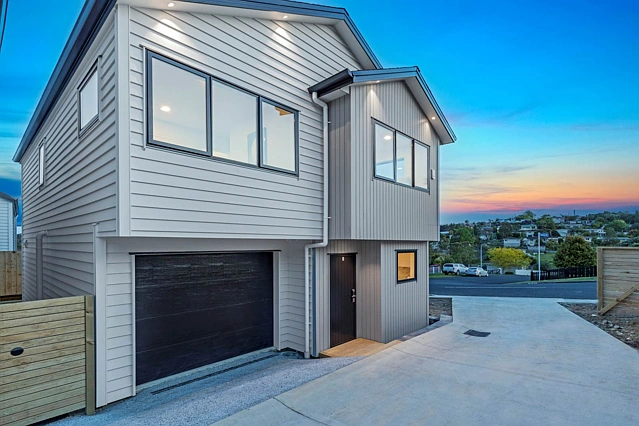 10A Cranston Street, Torbay, North Shore City