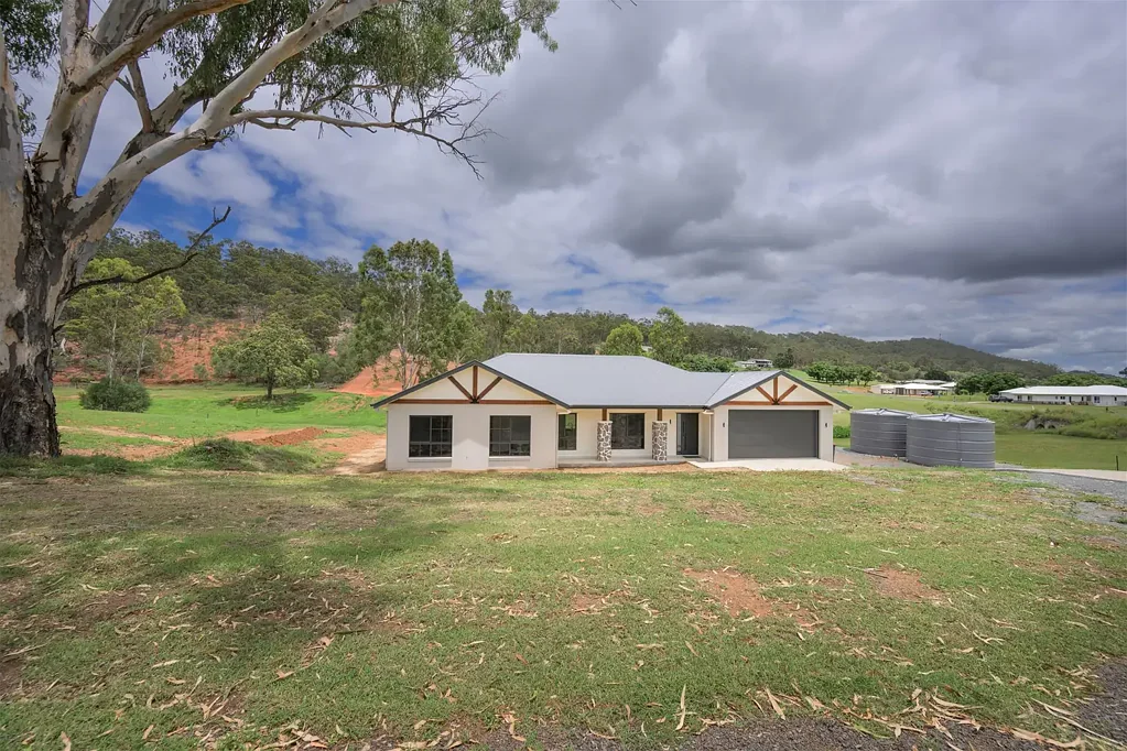 152 Lorna Crescent, Burua, QLD 4680