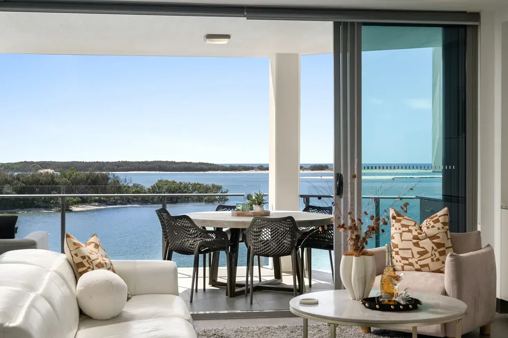 Maroochydore 3ਬੈੱਡਰੂਮ Direct Waterfront Luxury - Apartment 401 at 'Riva'