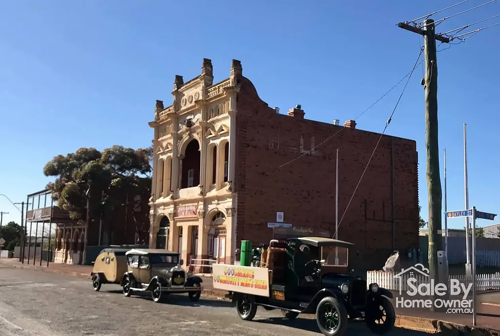 Coolgardie 4Moenga Historic Marvel Bar Hotel and Residence