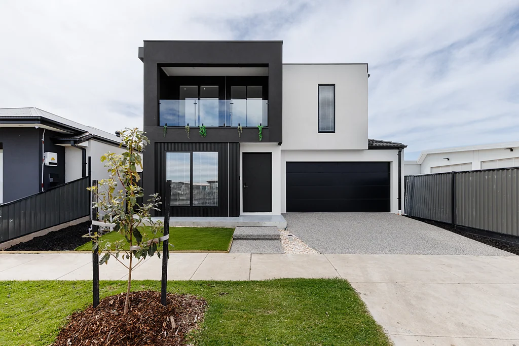 12 Aintree Street, Craigieburn, VIC 3064
