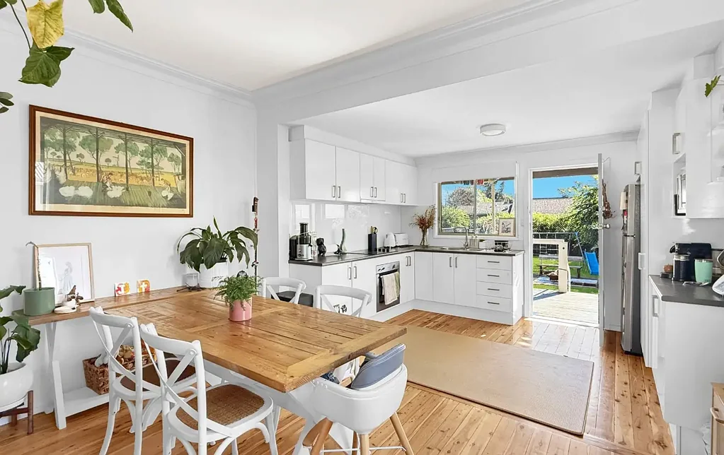 Fully Furnished Home With Self-Contained Studio