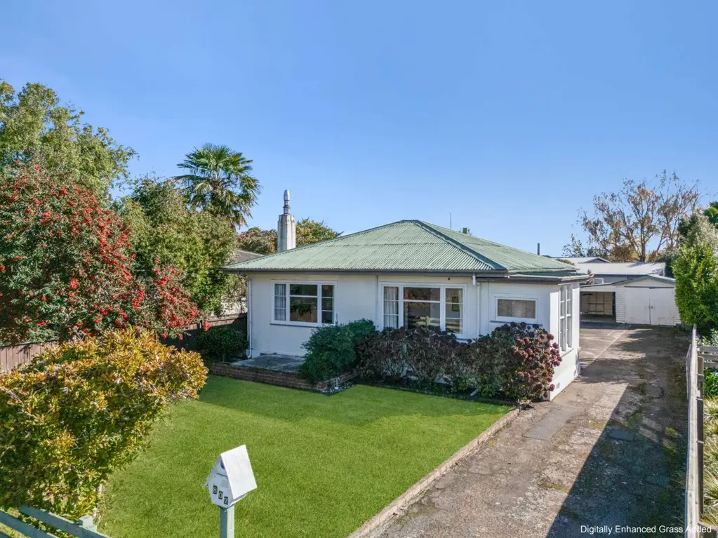 Raureka 2 Bedroom Endless Potential in a Cherished Classic!