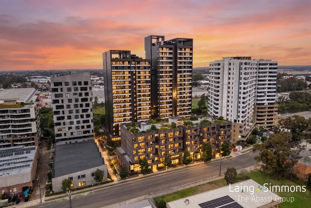 Liverpool 2Zimmer Premium Apartment Living In The Highly Sought After Paper Mill Precinct