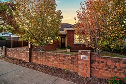 63 Woodlands Terrace, Edwardstown