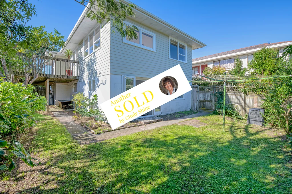 822A East Coast Road, Oteha, North Shore City, Auckland