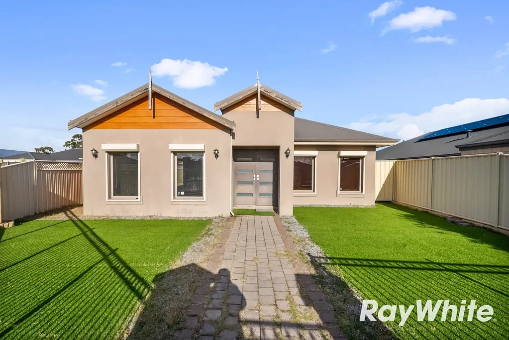 Lakelands 4 Slaapkamer Affordable Family Living with Ultimate Convenience