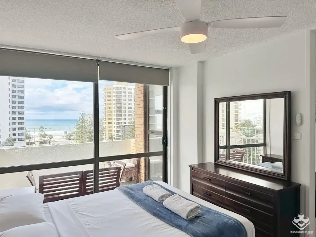 Surfers Paradise 1Kwarto Beautiful Ocean View Apartment in Surfers