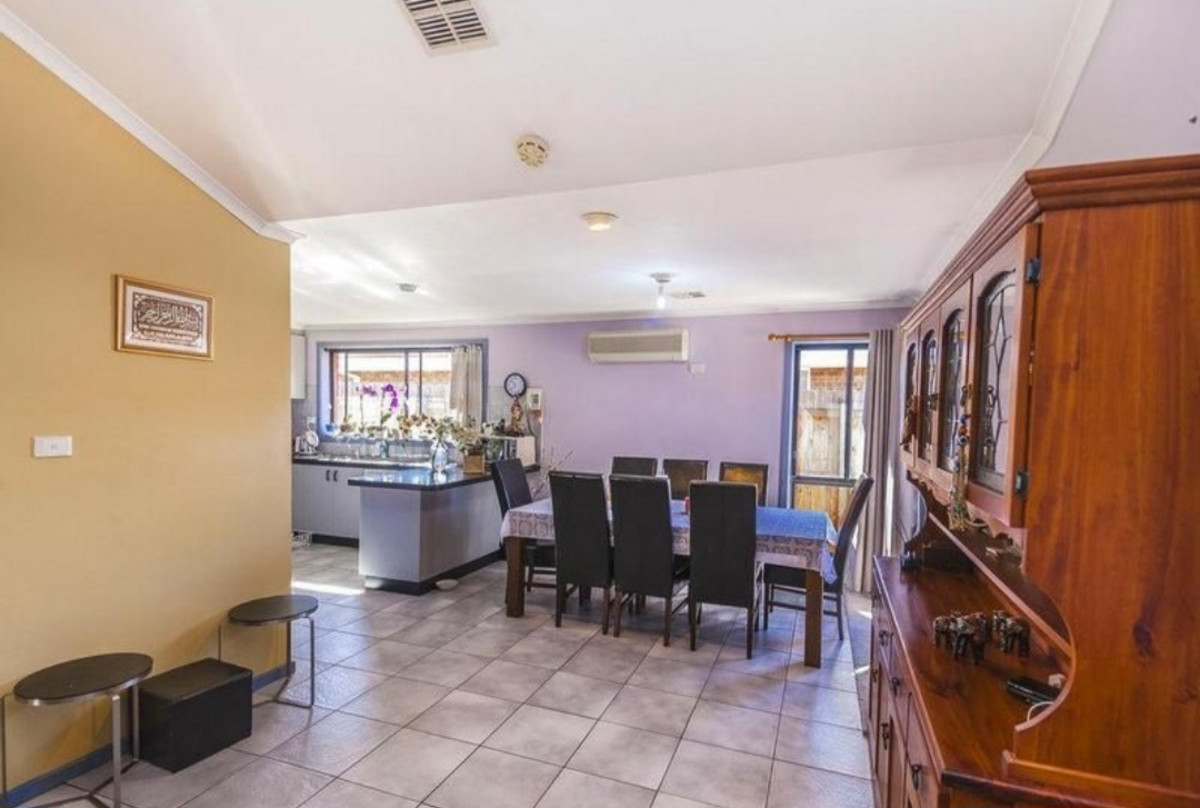 10 COORONG CT, MEADOW HEIGHTS VIC 3048, 0部屋, 0バスルーム, House