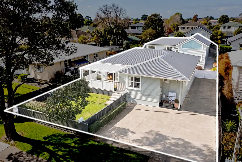 Mount Albert 5 Bedroom Renovated Family Home with Minor Dwelling