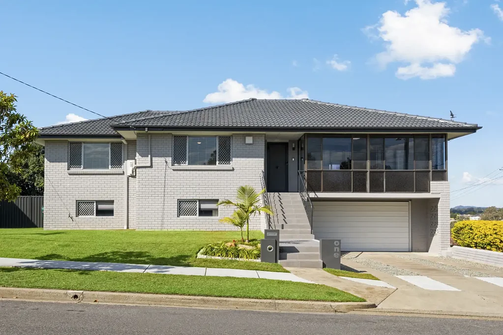 Mansfield 3બેડરૂમ Beautifully Renovated Family Home in the MSHS & MSSS Catchments with Exceptional Dual-Living