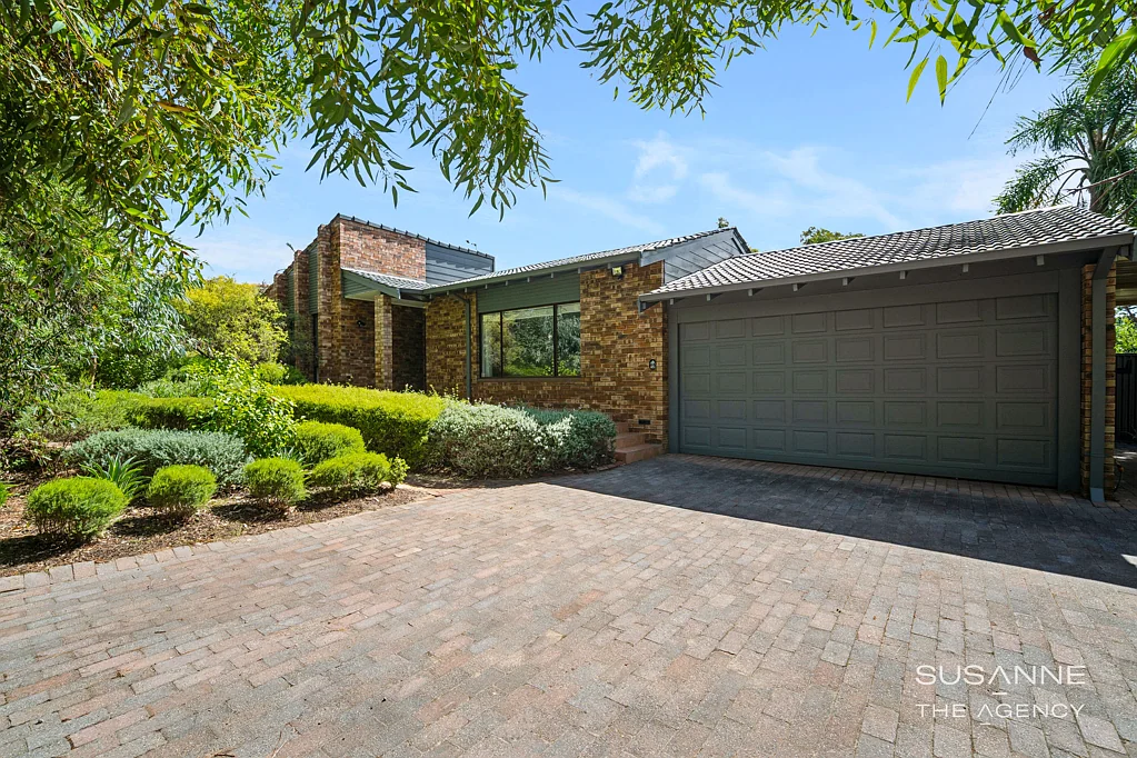 65 Chislehurst Road, Lesmurdie, WA 6076