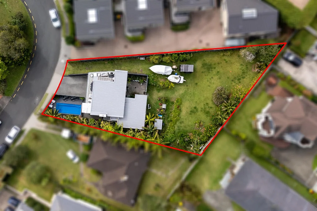 Hauraki 3房  A rare offering of land, location and opportunity