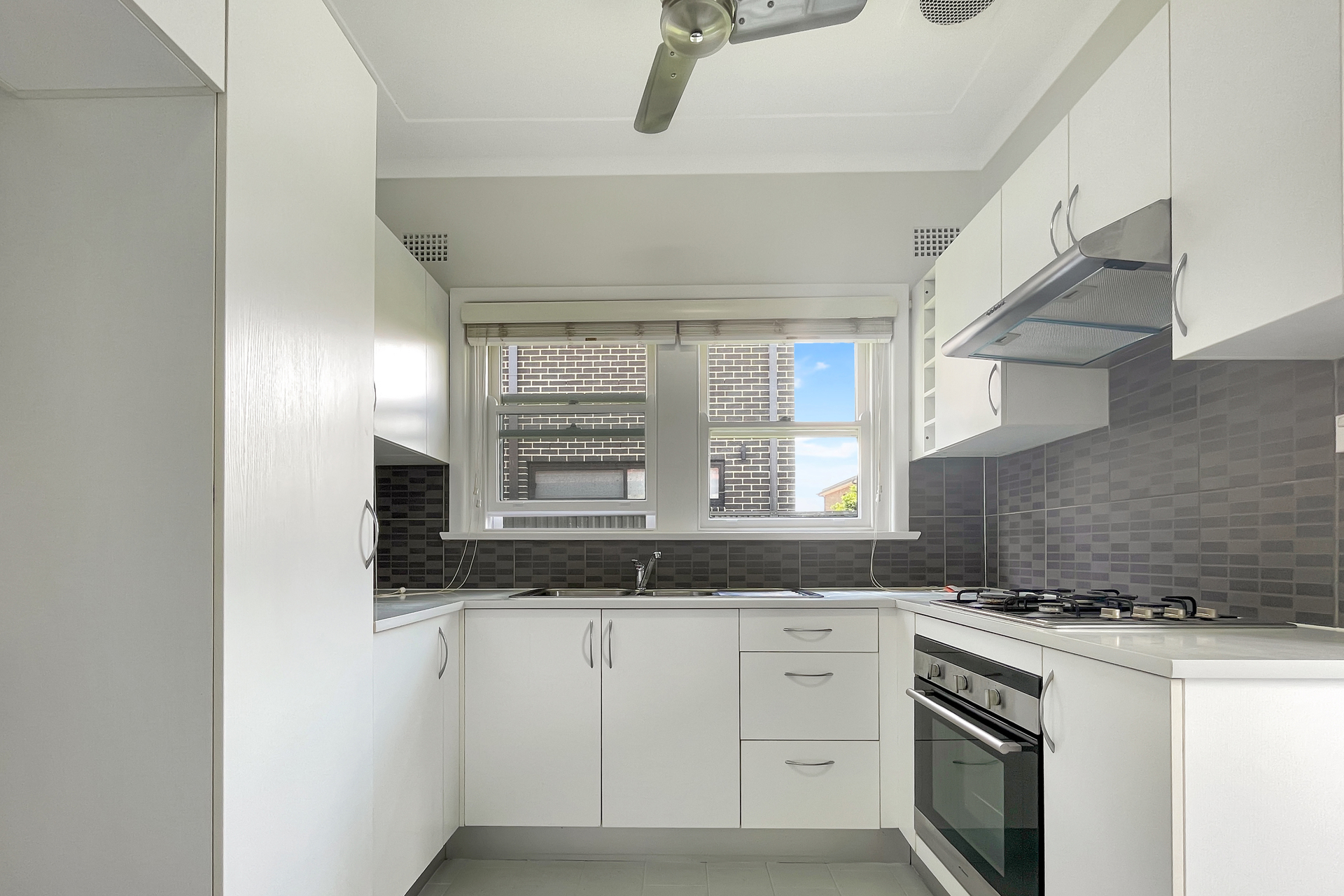 24 CHUDLEIGH ST, RYDALMERE NSW 2116, 0部屋, 0バスルーム, House