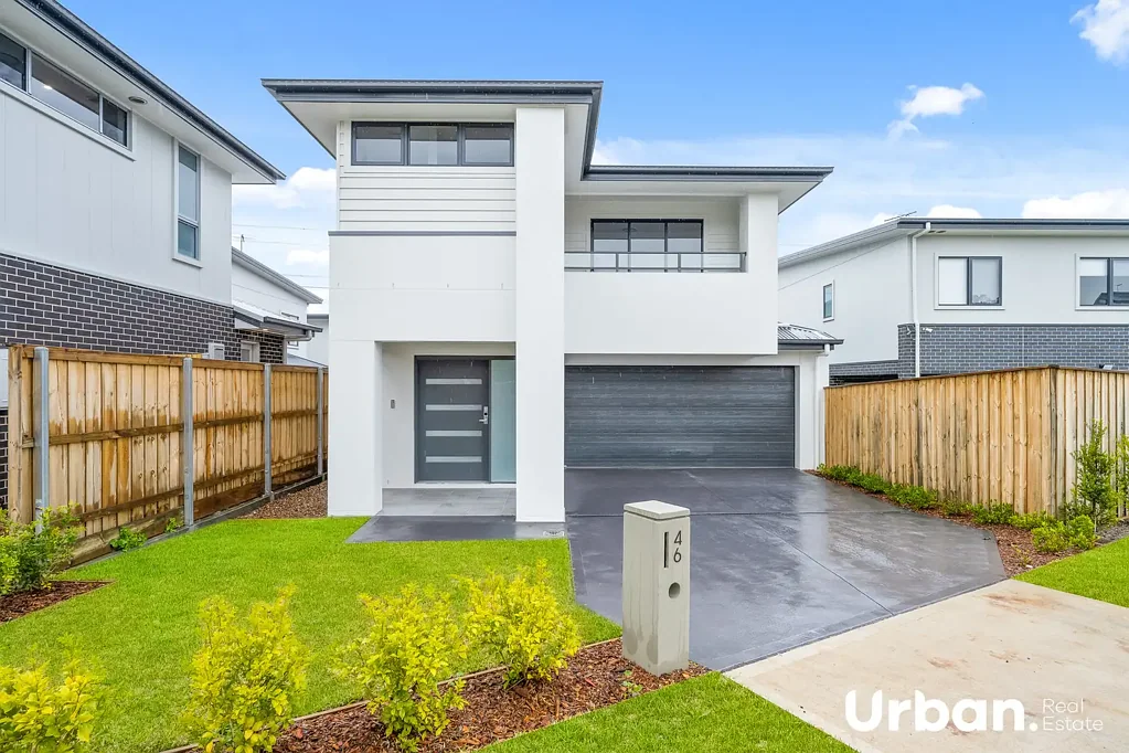 Gables 5Moenga Modern Family Home with Private Guest Suite – $30K Deposit