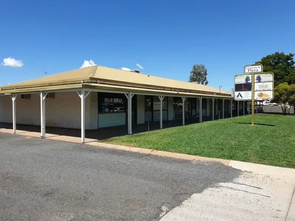PRIME COMMERCIAL SHOPS & STORAGE UNITS – AVAILABLE NOW!