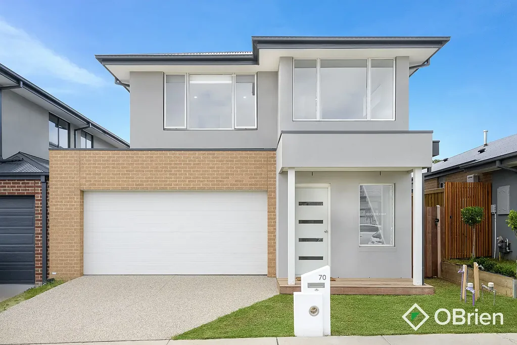 Elegant Contemporary Living