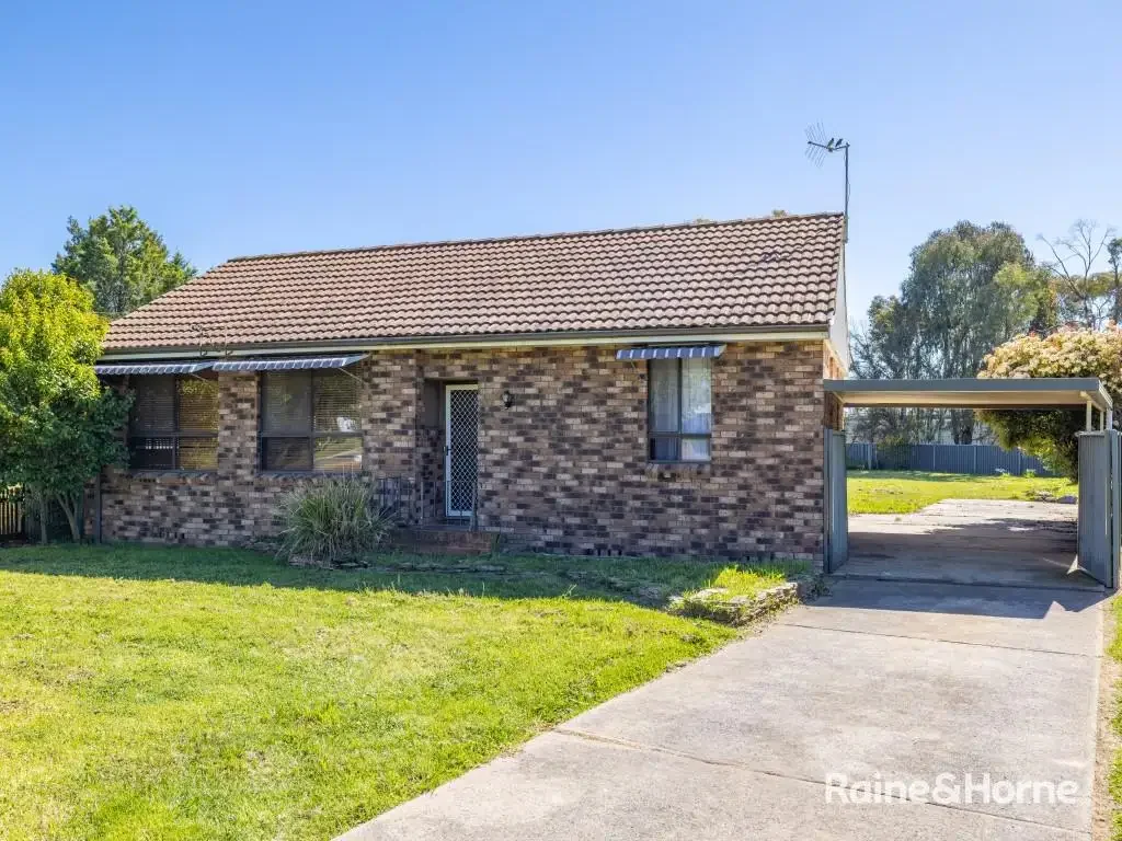 Gormans Hill- Available 23/9/2026