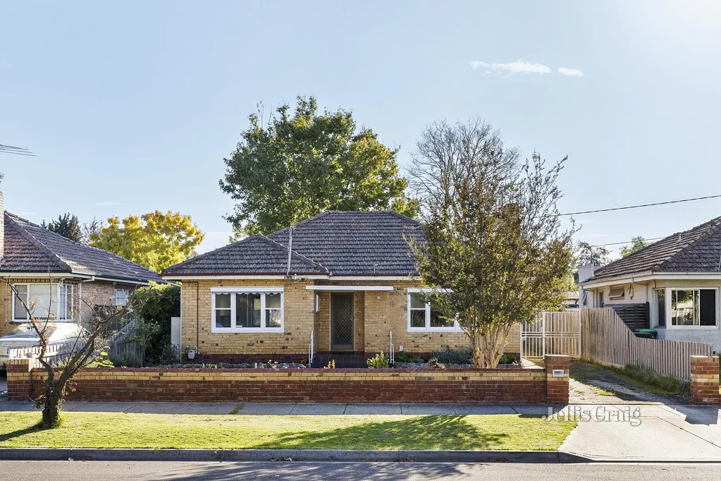 16 Second Avenue, Murrumbeena, VIC 3163