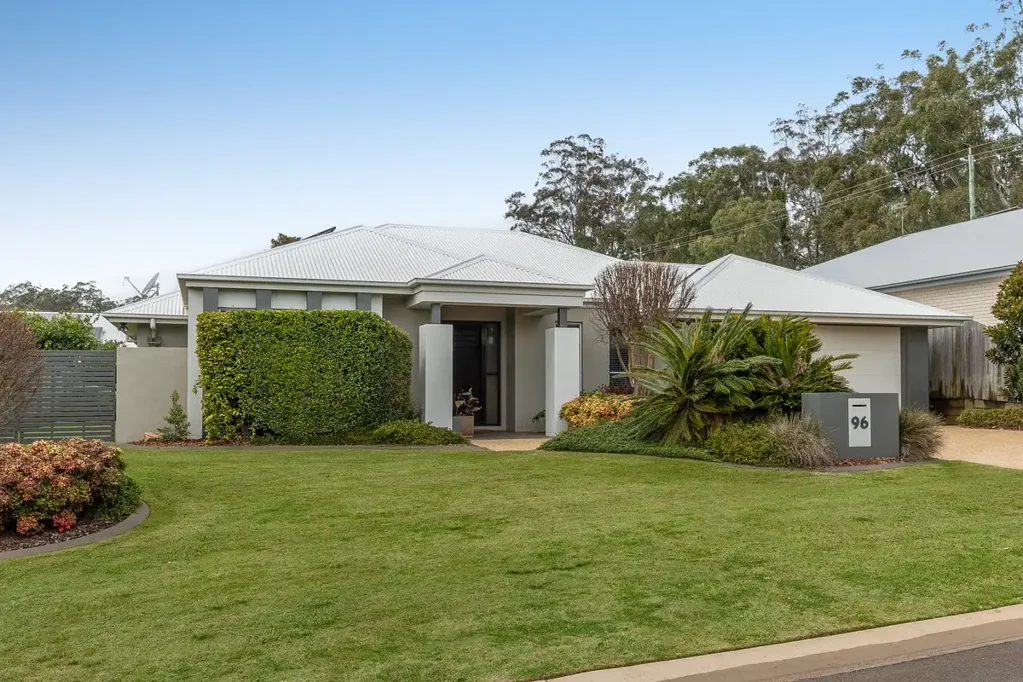 96 Aberdeen Street, Rangeville, QLD 4350