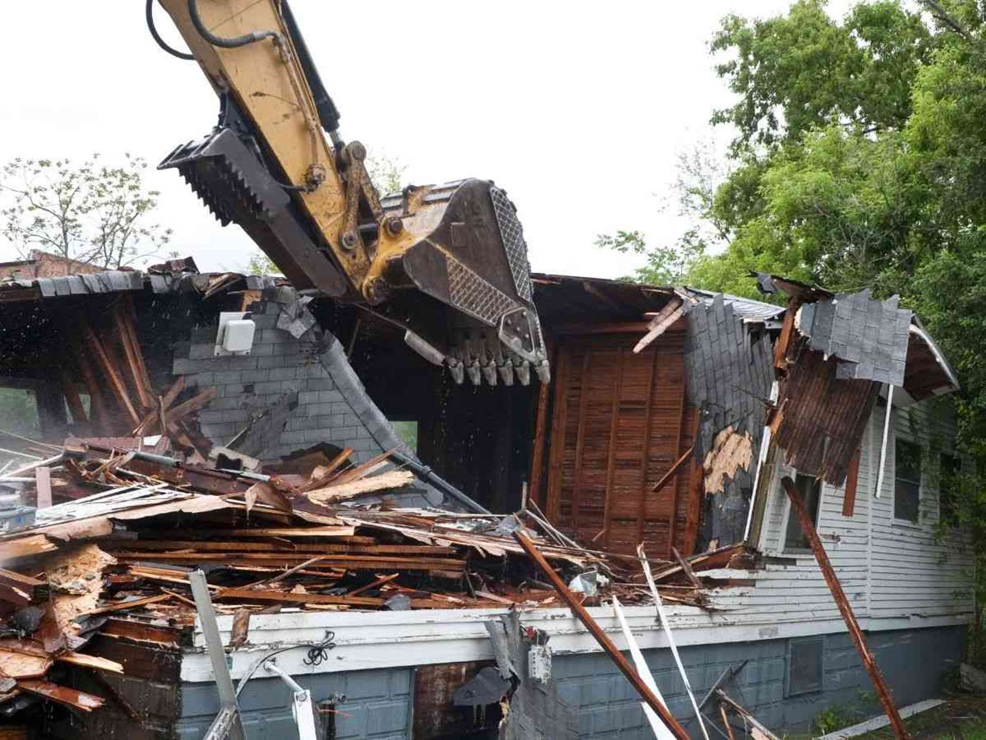 澳洲“拆建潮”来袭！悉、墨这些城区房价加速上涨，看看有你家附近吗？