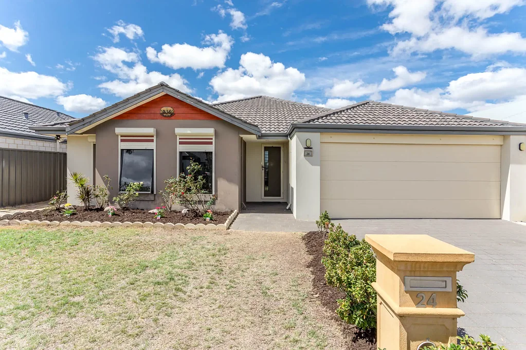 24 Georgina Street, Hilbert, WA 6112